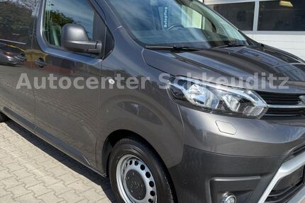 Toyota Proace (Verso) 162.000 km 12.991 &euro; Schkeuditz 04435