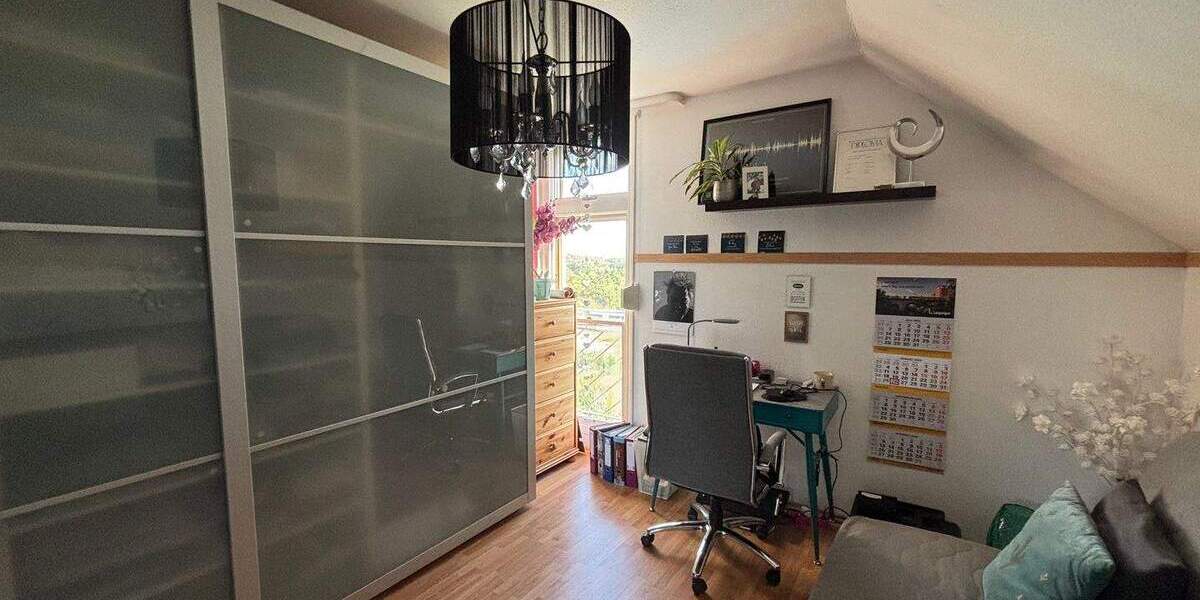 Ein Platz zum Ankommen - großzügige Doppelhaushälfte mit Traumgarten 5 zimmer