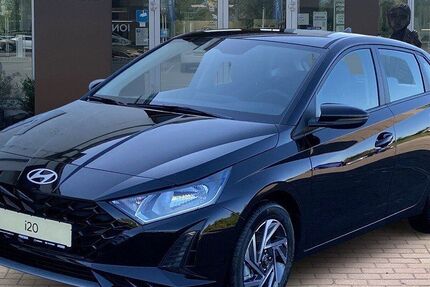 Hyundai i20 4.335 km 21.999 &euro; Leipzig 04328
