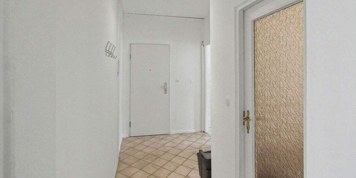 Etagenwohnung Zwenkau - 2 Zimmer, 48 m&sup2;, 69.000&euro; | Angebot:25654445