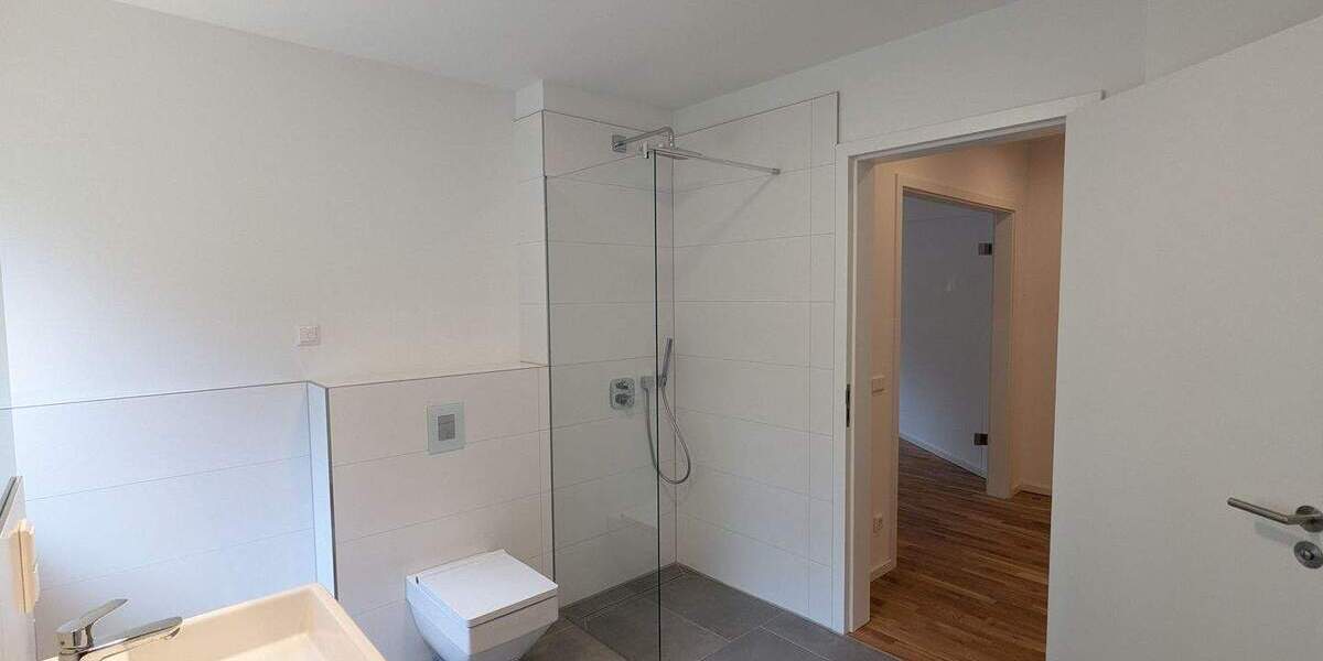 Etagenwohnung Leipzig Neustadt-Neuschönefeld - 2 Zimmer, 78 m&sup2;, 1.175&euro; | Angebot:25736603