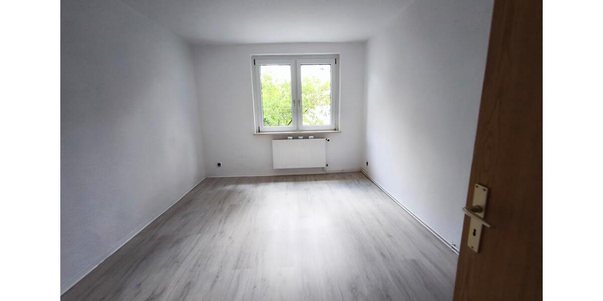 Etagenwohnung Merseburg - 2 Zimmer, 51 m&sup2;, 312&euro; | Angebot:26635032