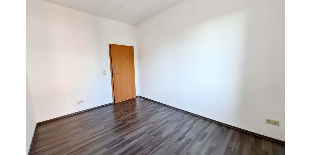 KNAUTKLEEBERG +2 RAUM WOHNUNG + WESTBALKON + AB JULI 2026 - Etagenwohnung Leipzig Knautkleeberg-Knauthain | Angebot:26381340