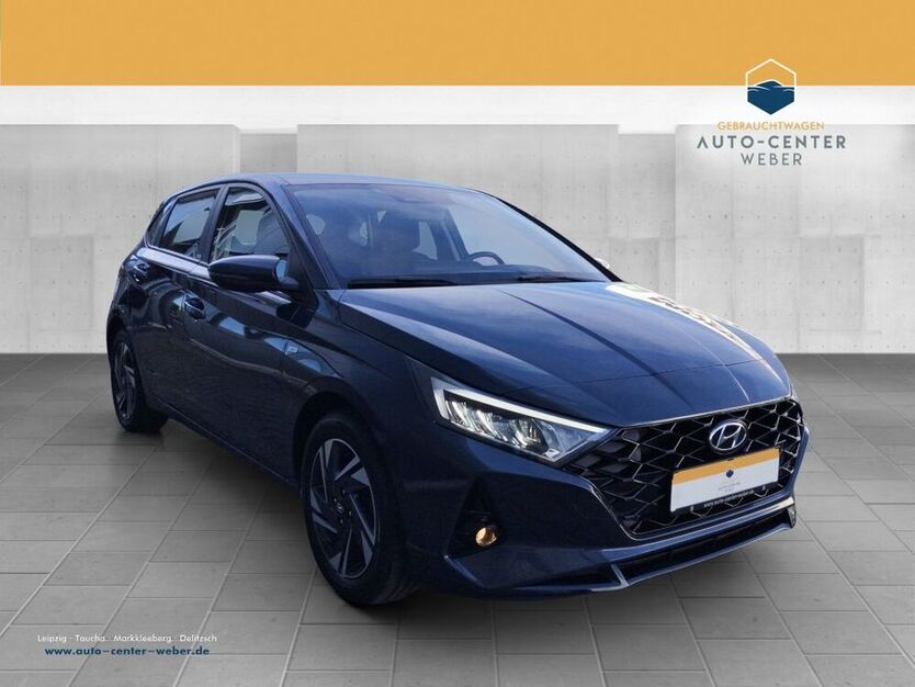 i20