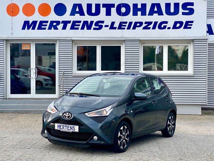 Aygo (X)