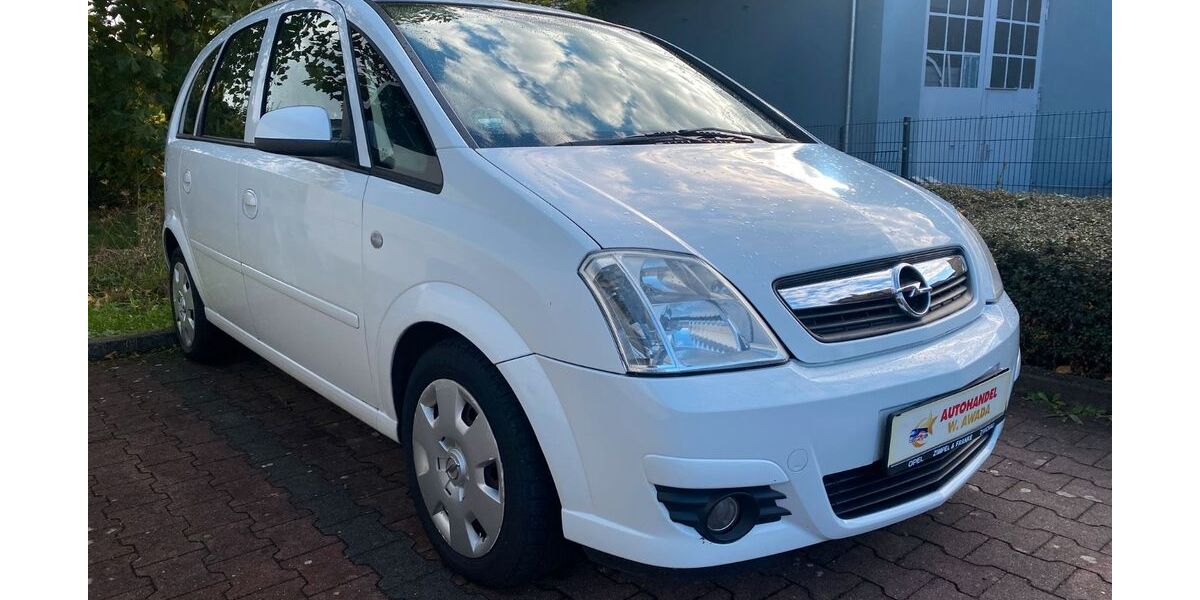 Opel Meriva 113.826 km 952 &euro; Borna 04552
