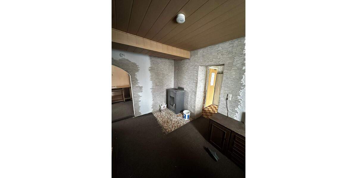 Einfamilienhaus Bad Dürrenberg Oebles-Schlechtewitz - 5 Zimmer, 110 m&sup2;, 30.000&euro; | Angebot:24683850