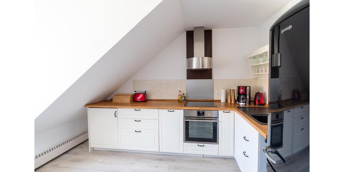 Dachgeschoßwohnung Leipzig - 2 Zimmer, 65 m&sup2;, 1.430&euro; | Angebot:26322055