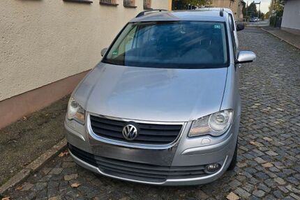 VW Touran 220.000 km 4.000 &euro; Leipzig 04158