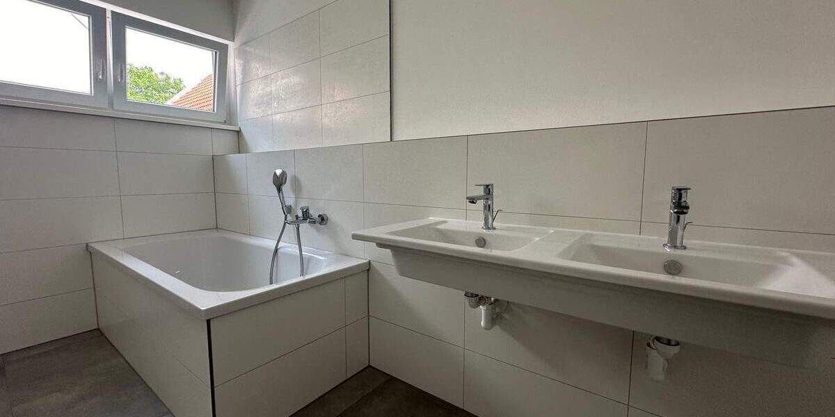 Reihenendhaus Eilenburg - 6 Zimmer, 159 m&sup2;, 298.500&euro; | Angebot:25094711