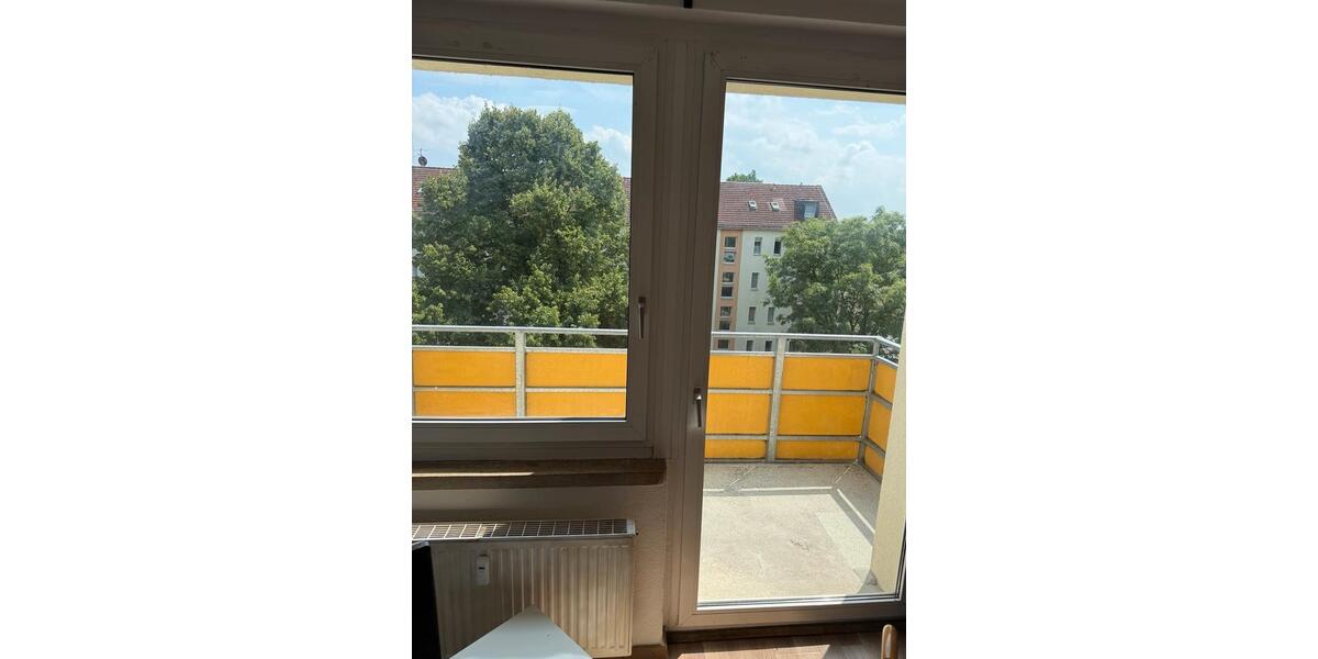 Etagenwohnung Markkleeberg - 4 Zimmer, 69 m&sup2;, 136.000&euro; | Angebot:27087060