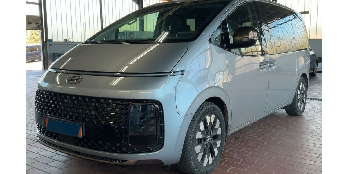 Hyundai STARIA 68.008 km 35.850 &euro; Leipzig 04347