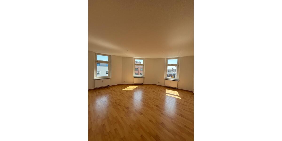 wunderschöne Dachgeschosswohnung für Paare und Familien 3 zimmer