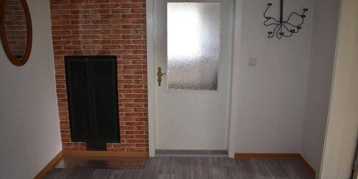 Einfamilienhaus Böhlen Gaulis - 1 Zimmer, 172 m&sup2;, 290.000&euro; | Angebot:26903715