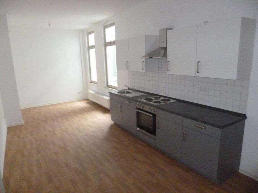 Wohnung zum Mieten in Halle 600 € 95.43 m²