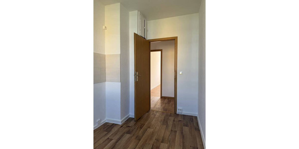 Etagenwohnung Bad Dürrenberg - 3 Zimmer, 60 m&sup2;, 381&euro; | Angebot:26450229