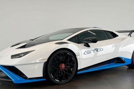 Lamborghini Huracán 6.865 km 359.000 &euro; Leipzig 04357