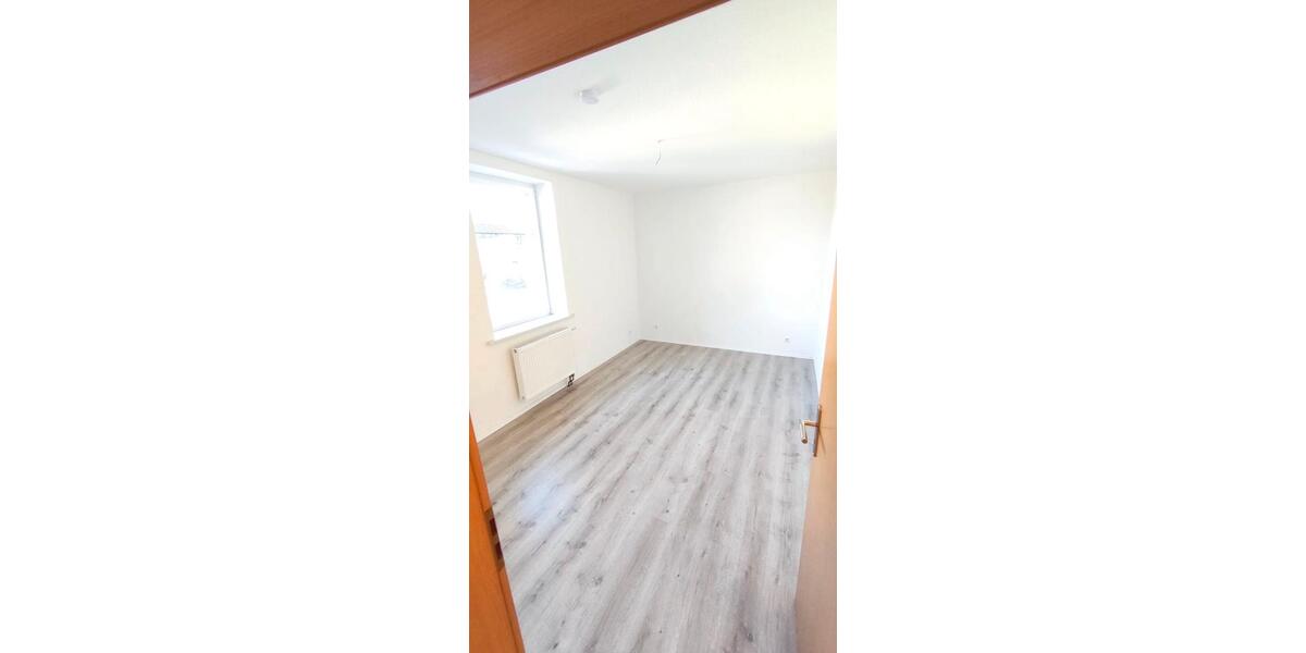 Hochparterre Eilenburg - 2 Zimmer, 58 m&sup2;, 540&euro; | Angebot:24351453