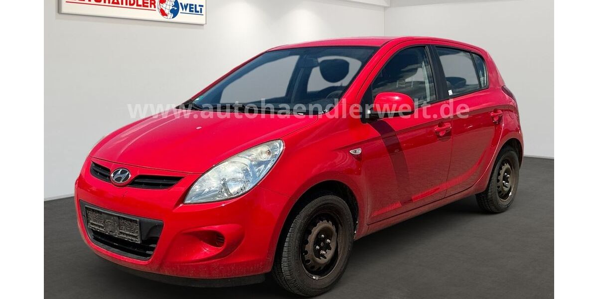 Hyundai i20 88.743 km 2.299 &euro; Brehna 06796