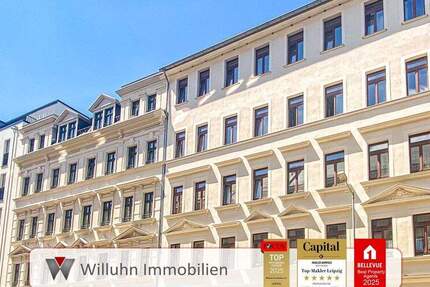 Bezugsfertig | hochwertig renoviert | Fußbodenheizung | Fernwärme | Tageslichtbad | Balkon 3 zimmer