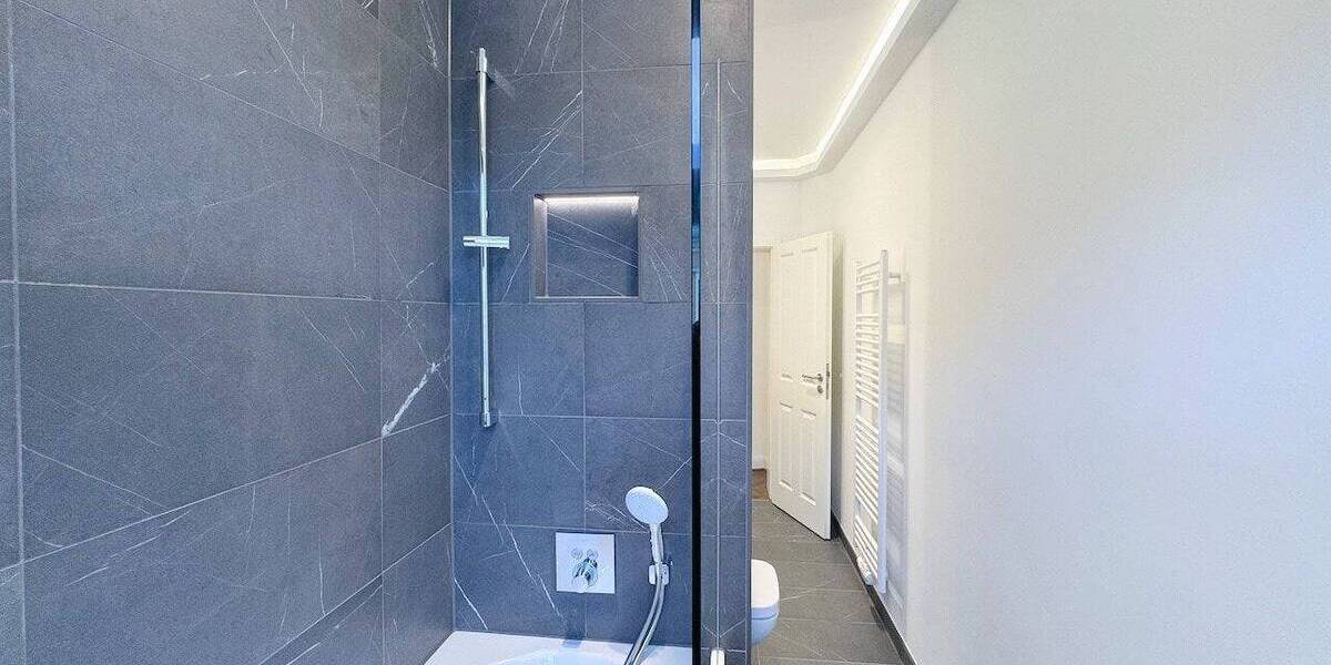 Etagenwohnung Leipzig Altlindenau - 2 Zimmer, 60 m&sup2;, 825&euro; | Angebot:26909084