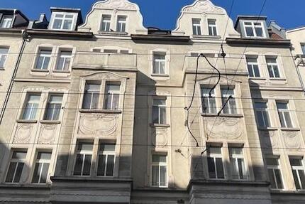 Erstbezug nach Sanierung I charmante 2-Raum-Wohnung mit großzügiger Küche und Loggia 2 zimmer