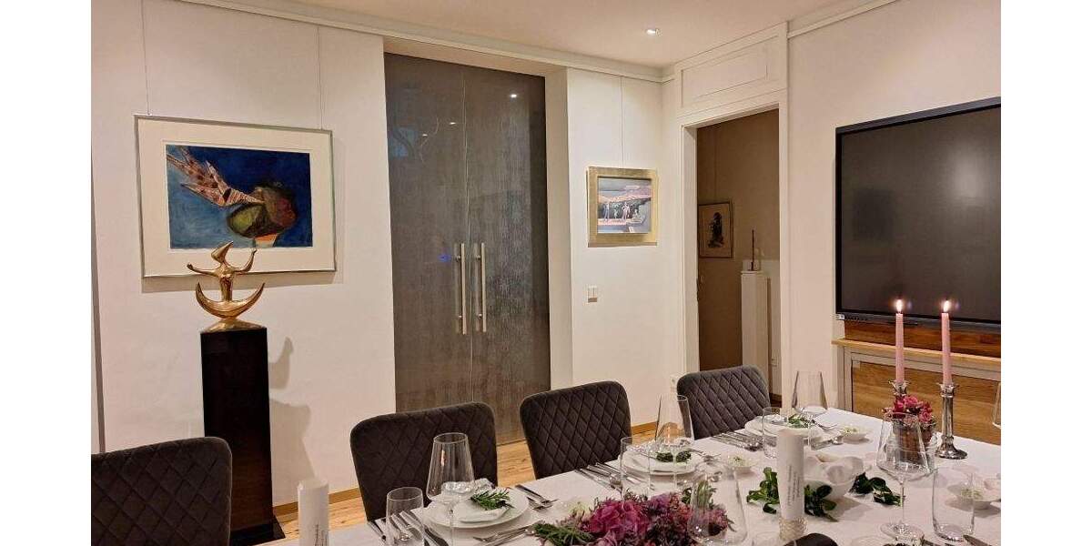 Exklusive 5-Zimmer-Eigentumswohnung mit 154 m² Wohnfläche in grüner Lage 5 zimmer