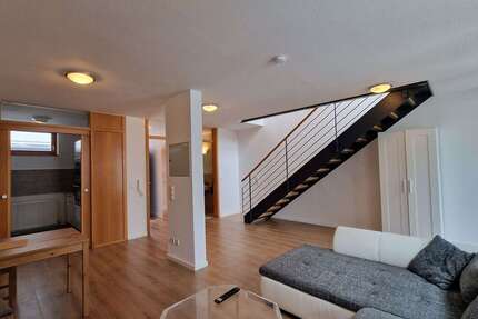 Wohnung zum Mieten in Merseburg 1.190 € 93 m² 3 zimmer