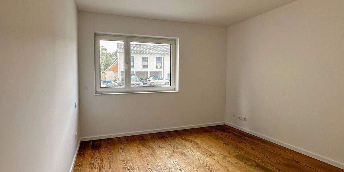 Reihenendhaus Leipzig Holzhausen - 4 Zimmer, 122 m&sup2;, 1.950&euro; | Angebot:25032799