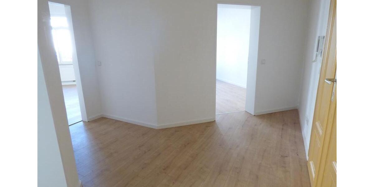 Familien aufgepasst!!! - 3-Raum Whg. in Gohlis, Bad mit Fenster, Wanne, helle Wohnküche! 3 zimmer