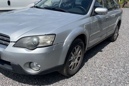 Subaru Legacy 298.000 km 1.499 € Halle 06132