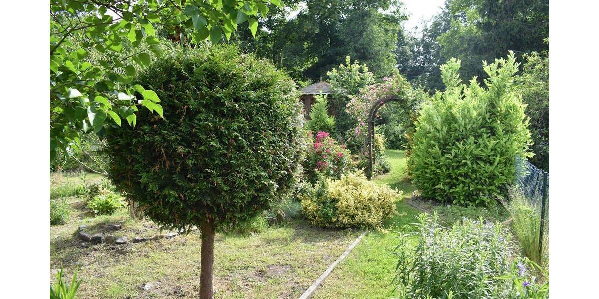 Mehrfamilienhaus, Wohnhaus Grimma - 9 Zimmer, 206 m&sup2;, 299.000&euro; | Angebot:25682184