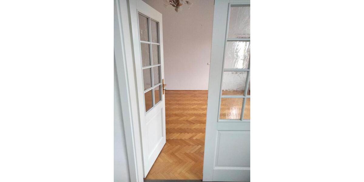 Etagenwohnung Leipzig Mitte - 2 Zimmer, 82 m&sup2;, 885&euro; | Angebot:26036432
