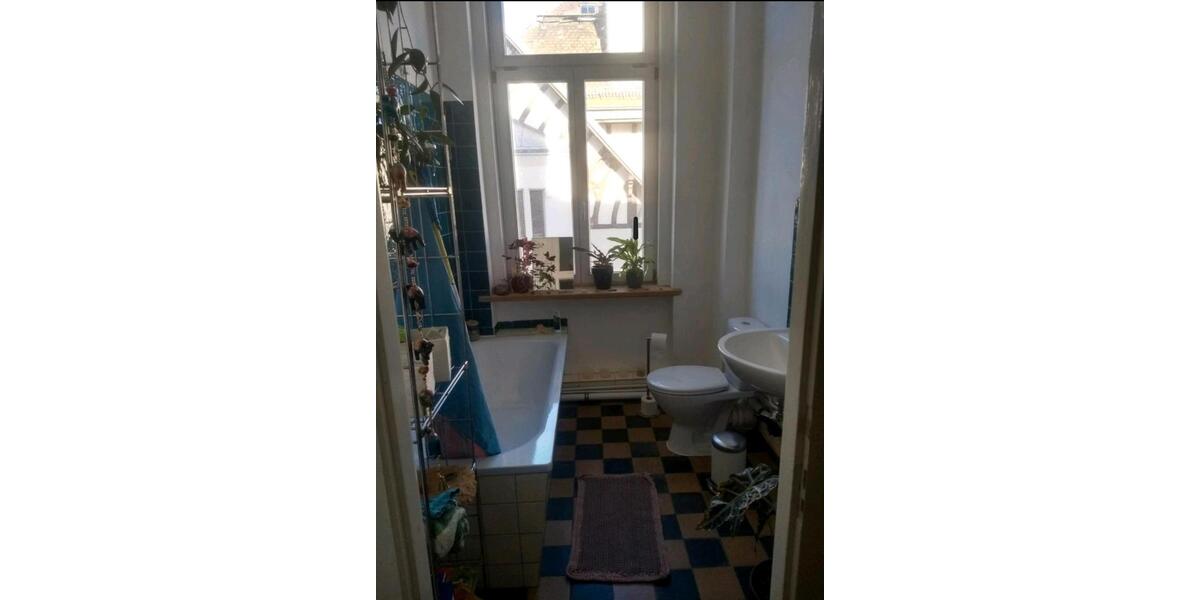 Etagenwohnung Leipzig Altwest - 1 Zimmer, 60 m&sup2;, 50&euro; | Angebot:26423245