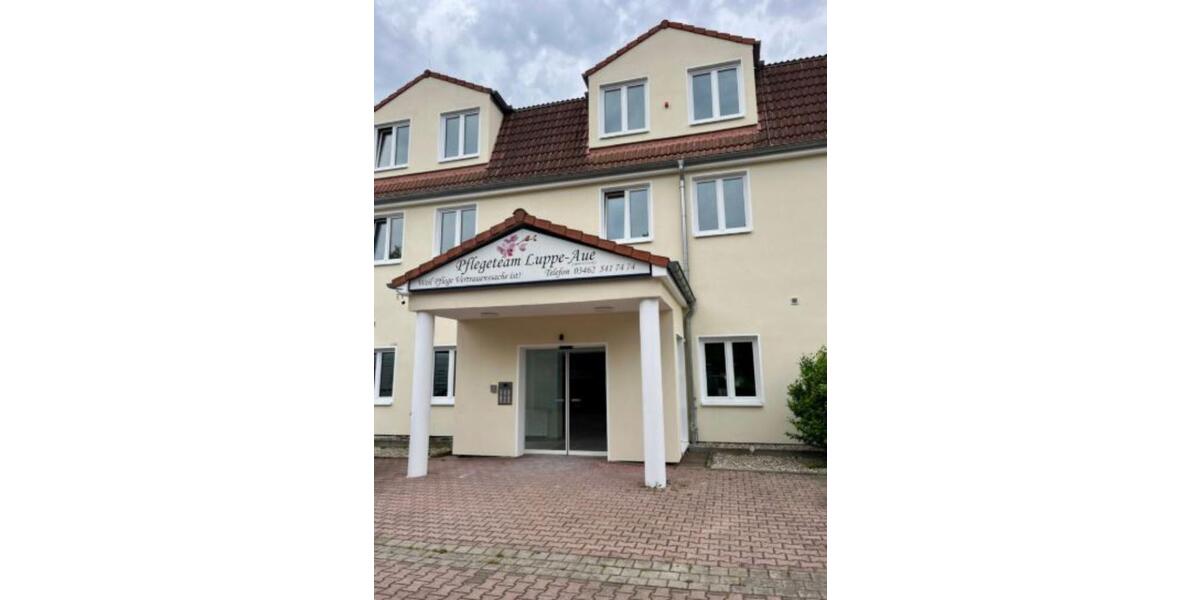 Dachgeschoßwohnung Lützen - 1 Zimmer, 28 m&sup2;, 300&euro; | Angebot:24465364