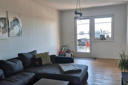 Wohnung Kitzscher - 3 Zimmer, 72 m&sup2;, 1.000&euro; | Angebot:27631950