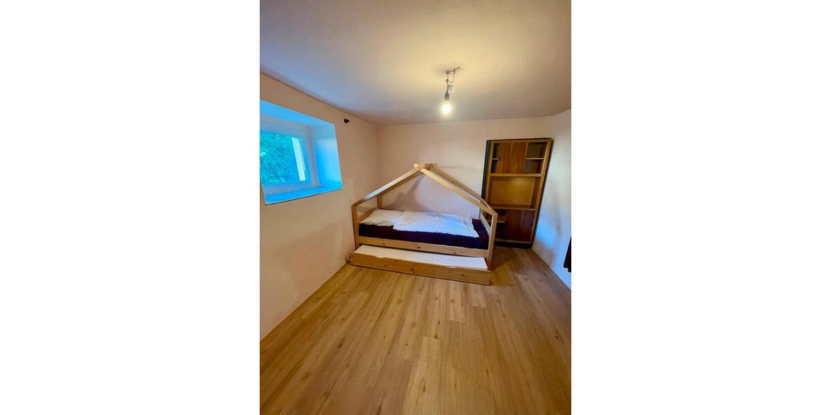 Erdgeschoßwohnung Wurzen - 3 Zimmer, 70 m&sup2;, 650&euro; | Angebot:25791872