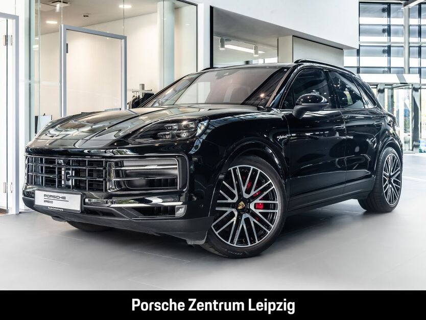 Porsche Cayenne 43.682 km 102.800 € Leipzig 04356