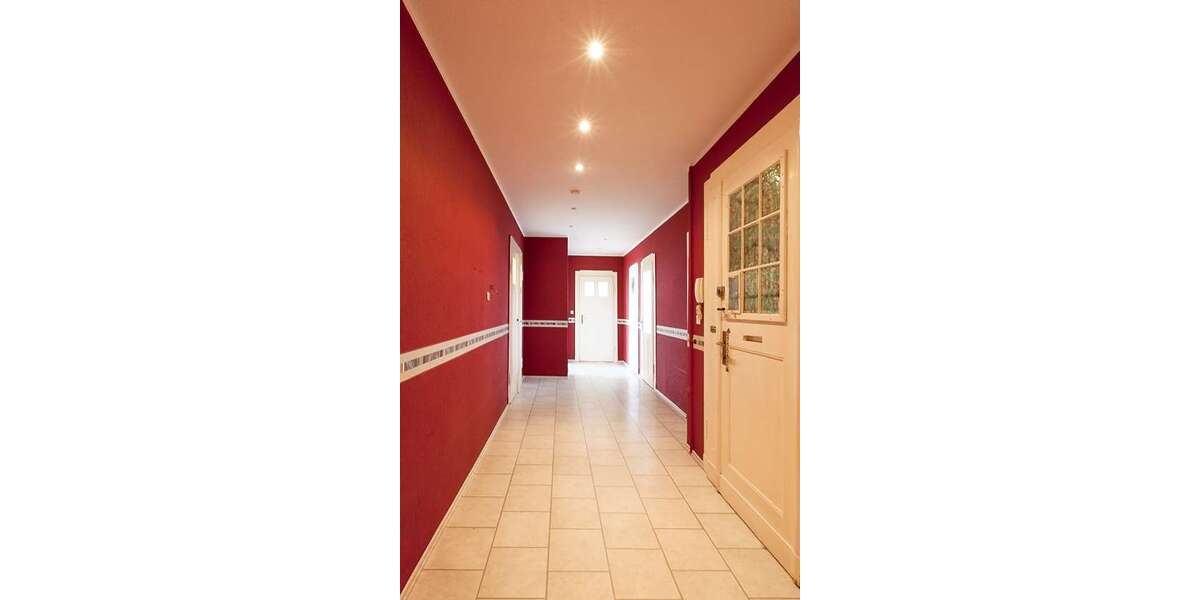 Faktor 18,9! - Saniertes Wohn- und Geschäftshaus mit Balkonen zimmer