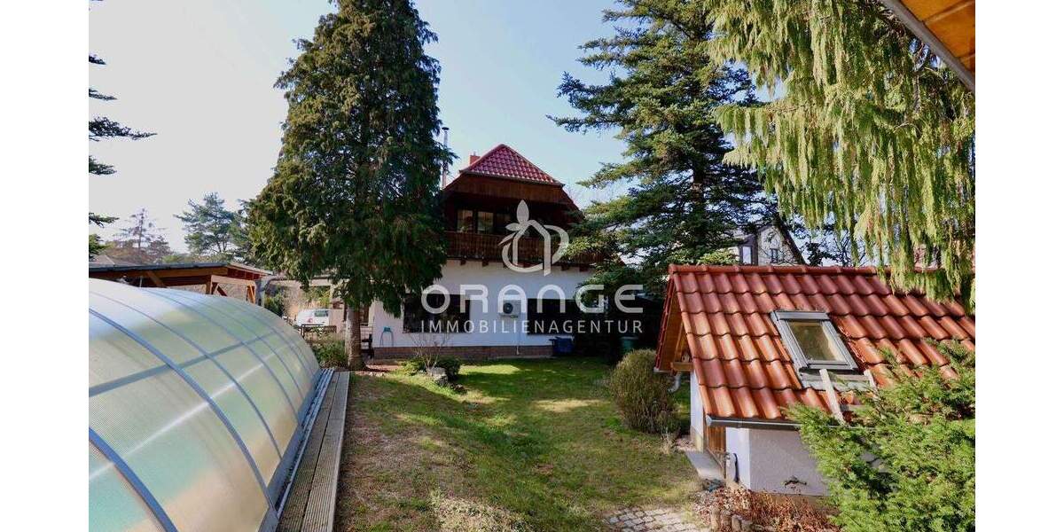 Mehrfamilienhaus, Wohnhaus Leipzig- Burghausen / Rückmarsdorf Burghausen-Rückmarsdorf - 9 Zimmer, 240 m&sup2;, 675.000&euro; | Angebot:25815670