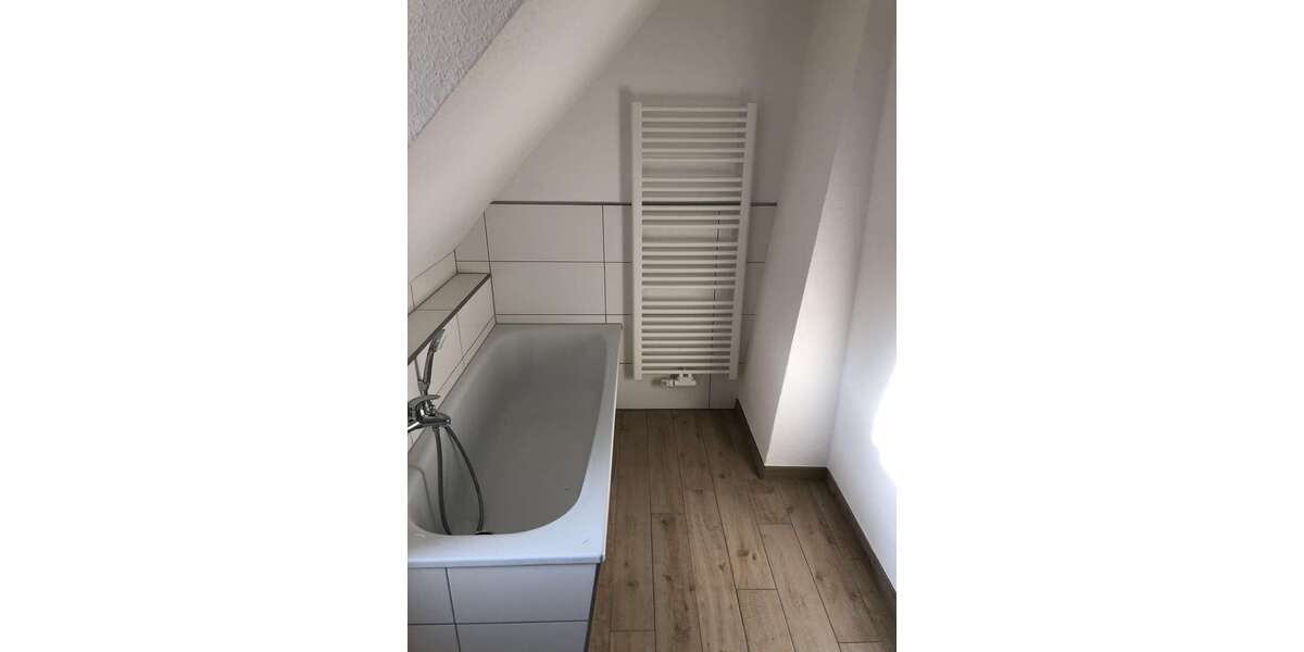 Wohnung zum Mieten in Schkopau 220 € 25.4 m² 1 zimmer