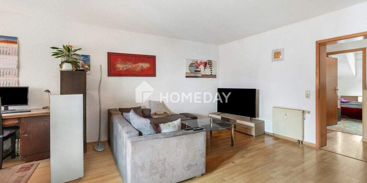 Attraktive 3-Zimmer-Wohnung inklusive Balkon, festem Stellplatz und zusätzlichem Kellerraum 3 zimmer