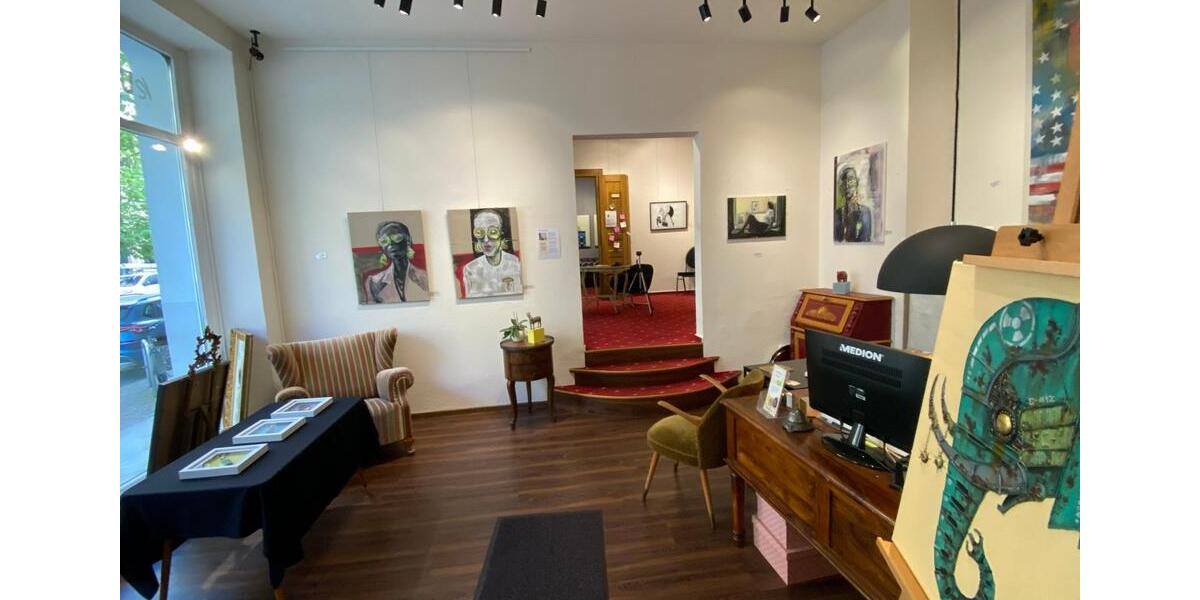 Co-Working in Galerie: Büro für KreativeCoachGrafik zimmer