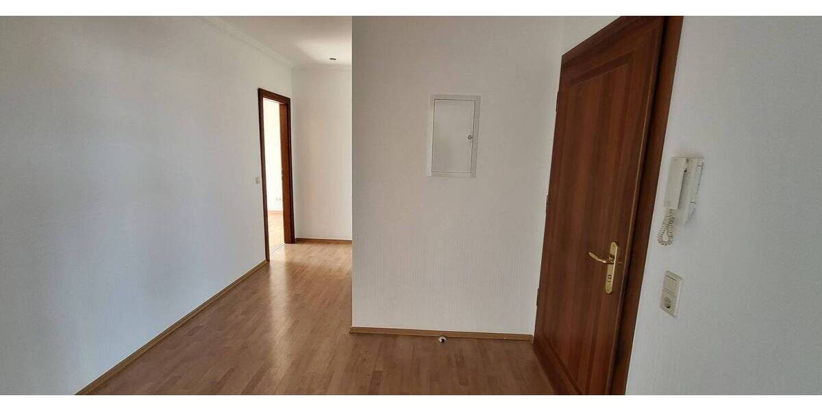 Etagenwohnung Leipzig Sellerhausen-Stünz - 3 Zimmer, 115 m&sup2;, 1.275&euro; | Angebot:26451655