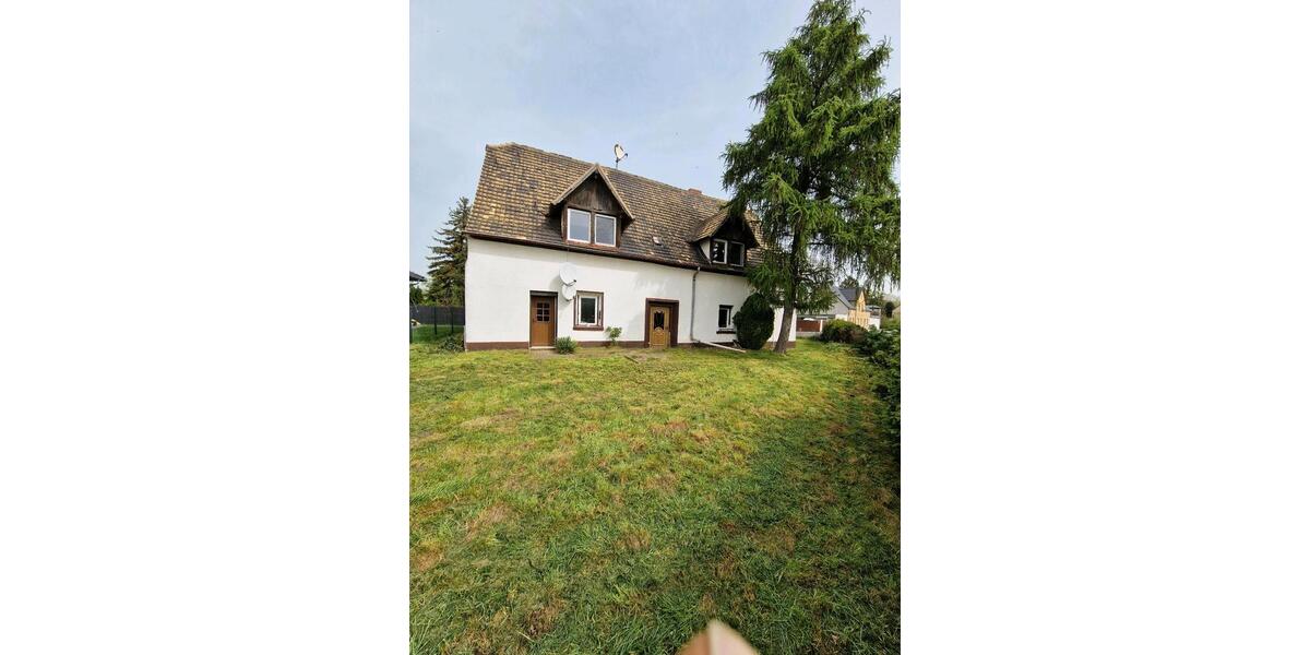 Einfamilienhaus Delitzsch - 10 Zimmer, 200 m&sup2;, 170.000&euro; | Angebot:26636009