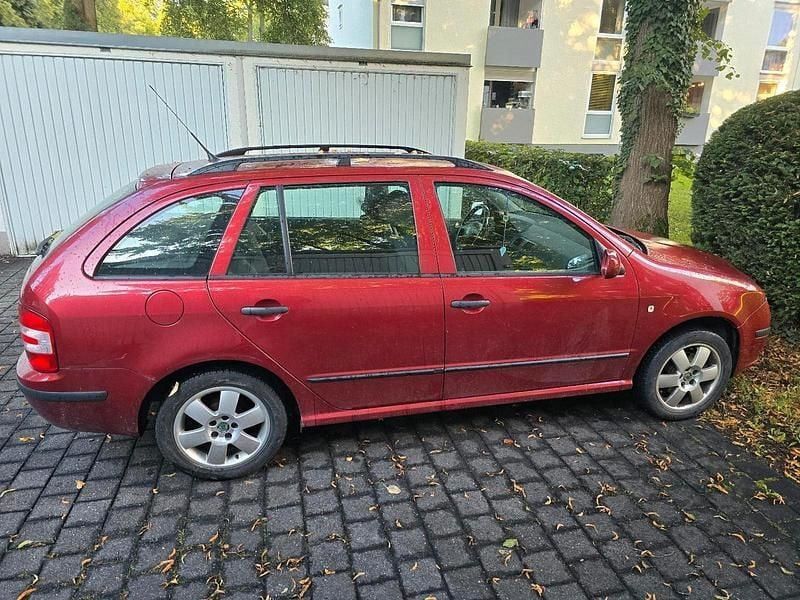 Skoda Fabia 123.000 km 2.500 € Leipzig 04103