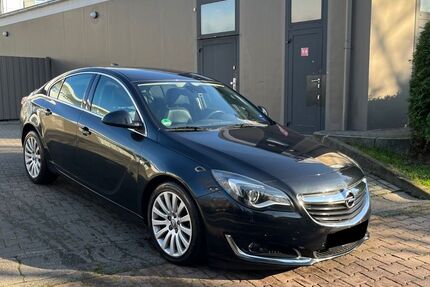 Opel Insignia 154.000 km 9.900 &euro; Leipzig 04155
