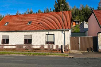 Haus Hohenmölsen - 3 Zimmer, 130 m&sup2;, 85.000&euro; | Angebot:26337976