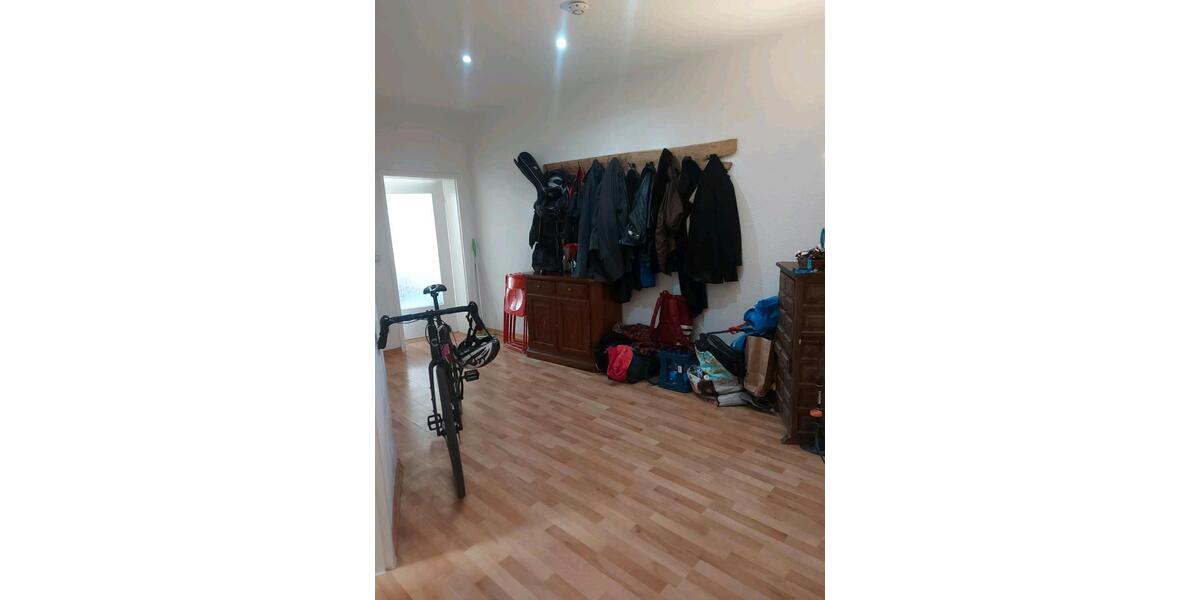 Etagenwohnung Leipzig Nordost - 3 Zimmer, 76 m&sup2;, 420&euro; | Angebot:26112041