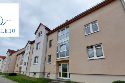 Für Euch neu renoviert- 3 Raumwohnung im Dachgeschoss mit Balkon- ab 01.12.2025 beziehbar zimmer